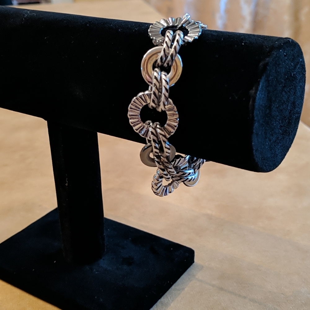 Bracelet - Picture 2 of 2